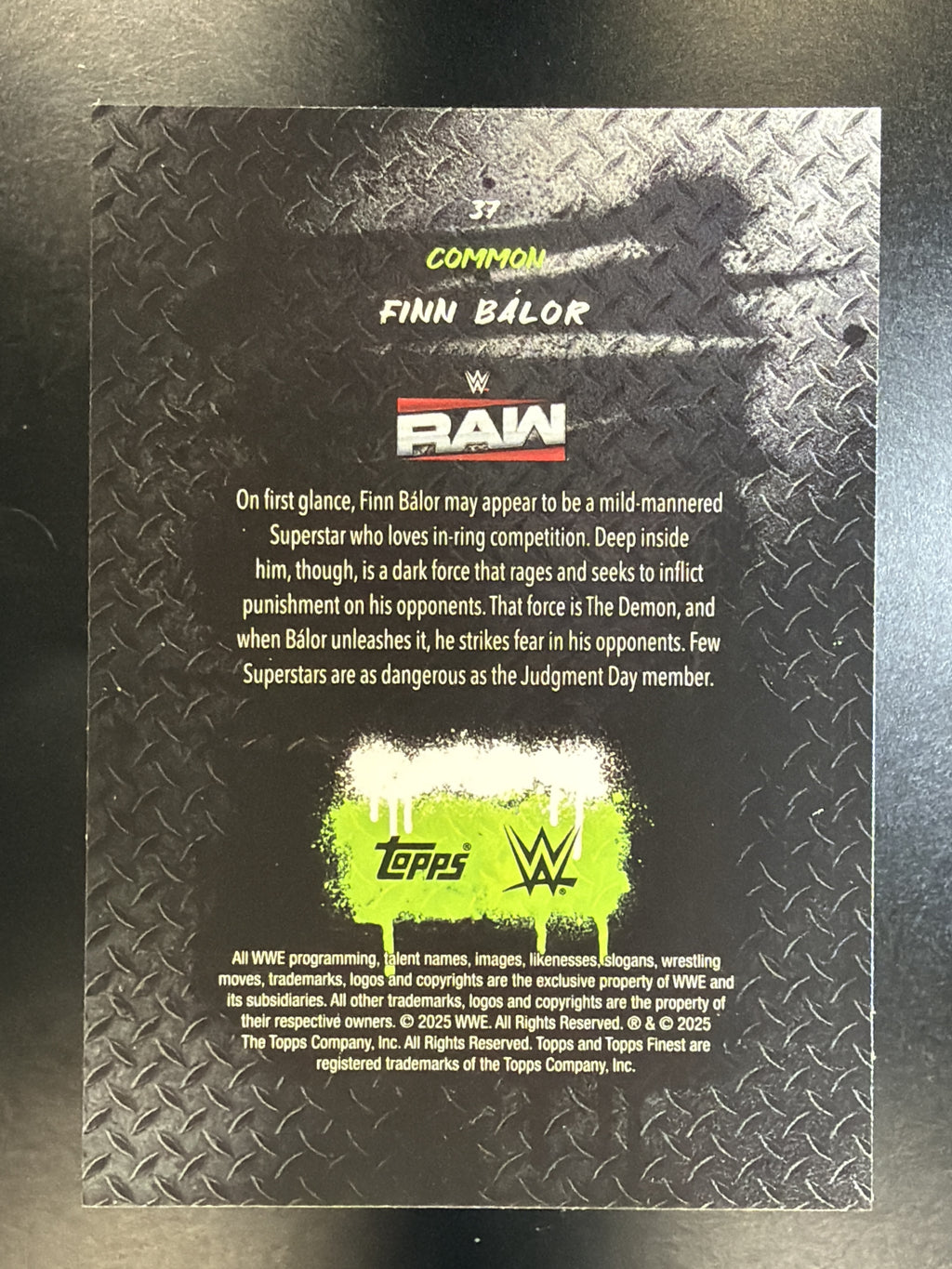2025 Topps Finest WWE #37 Finn Bálor Checkerboard