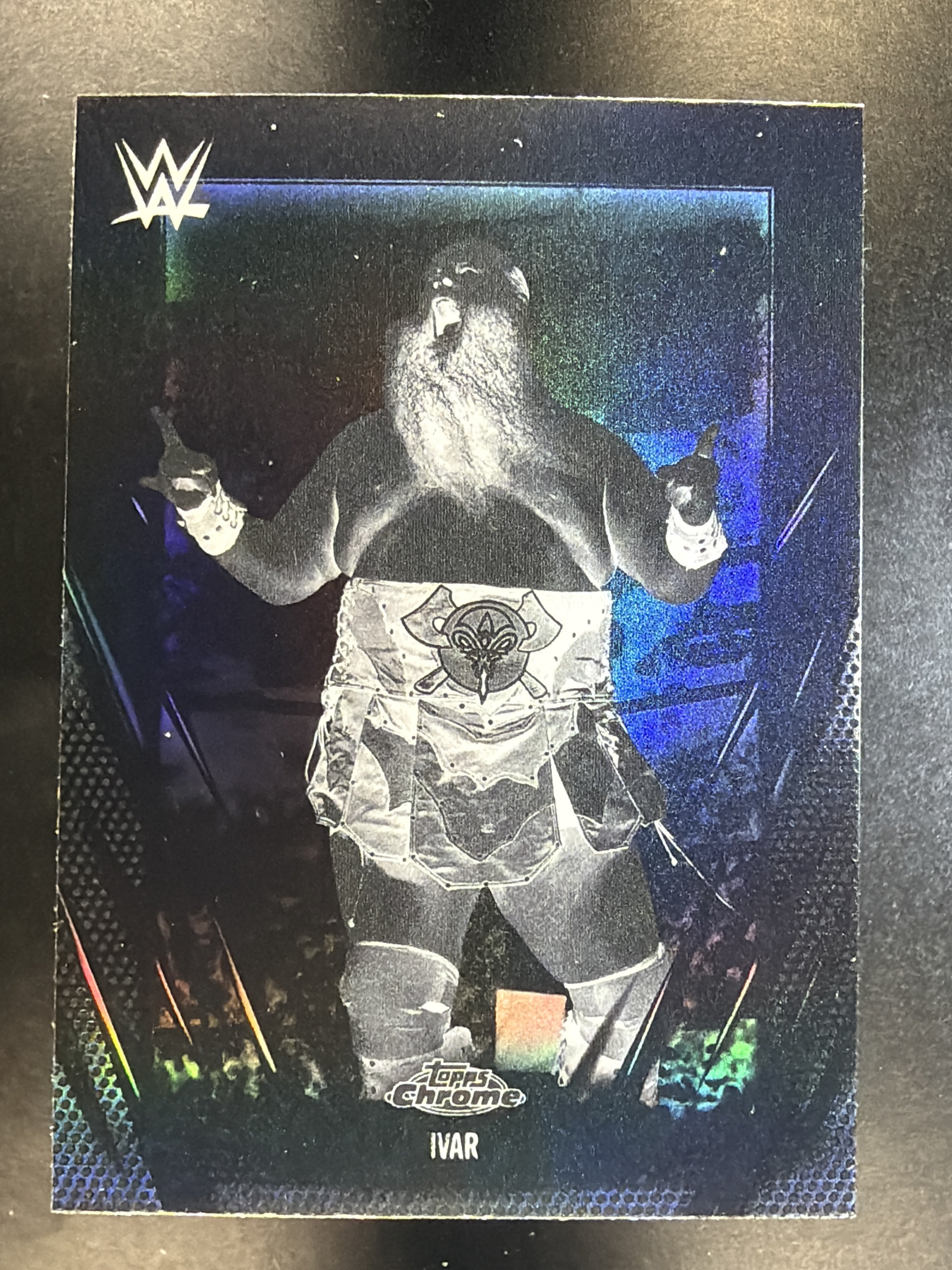 2026 Topps Chrome WWE #111 Ivar Negative Refractor