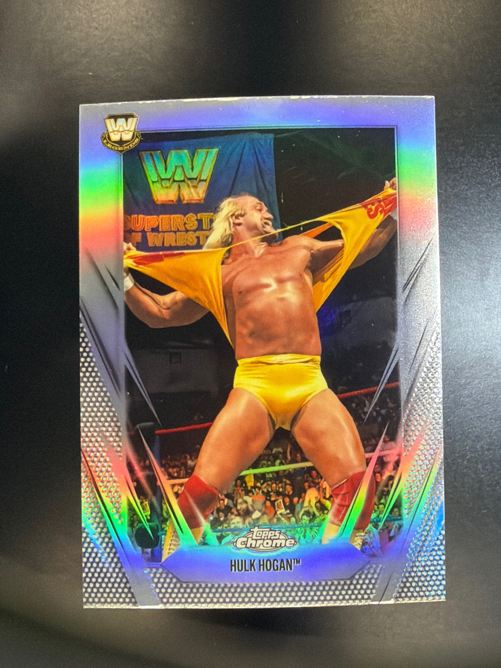 2026 Topps Chrome WWE #25 Hulk Hogan Refractor
