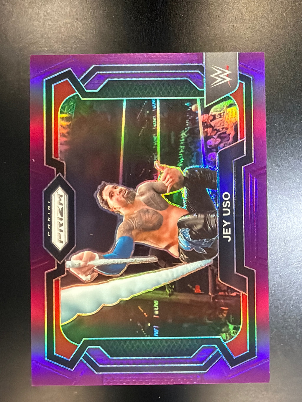 2024 Panini Prizm WWE #32 Jey Uso Purple Prizms #/149