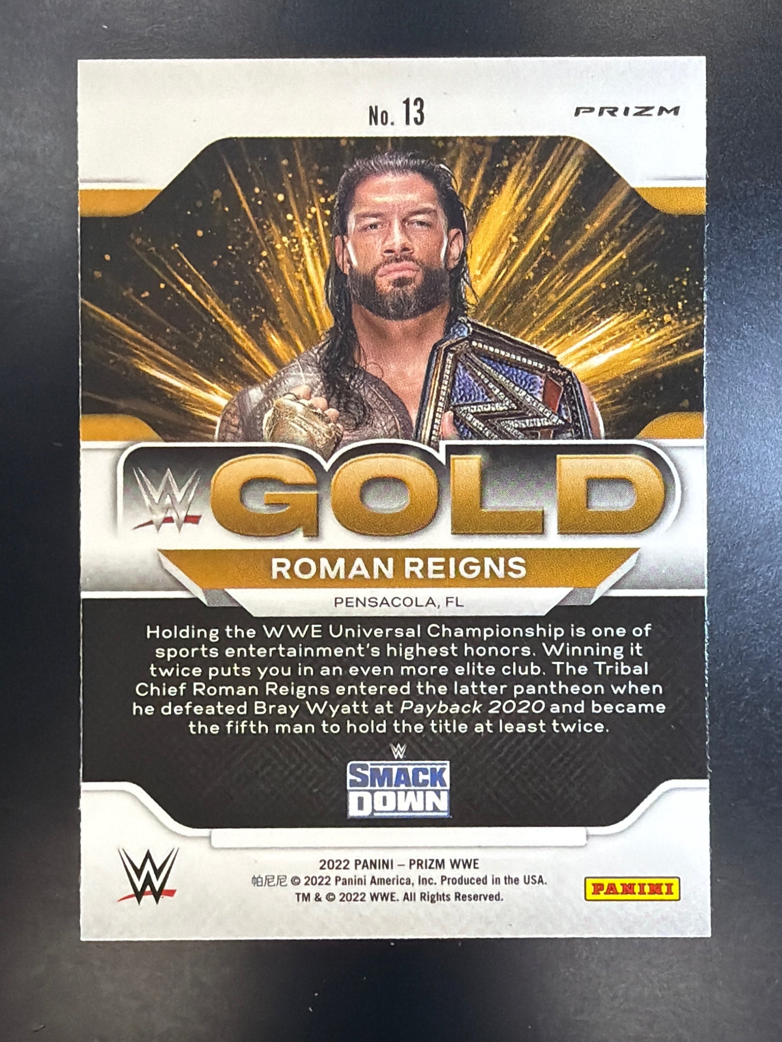 2022 Panini Prizm WWE #13 Roman Reigns WWE Gold Green