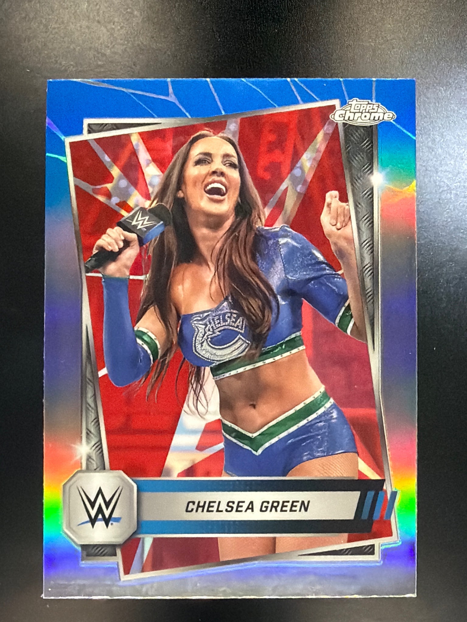 2025 Topps Chrome WWE #104 Chelsea Green Red & Blue Refractor