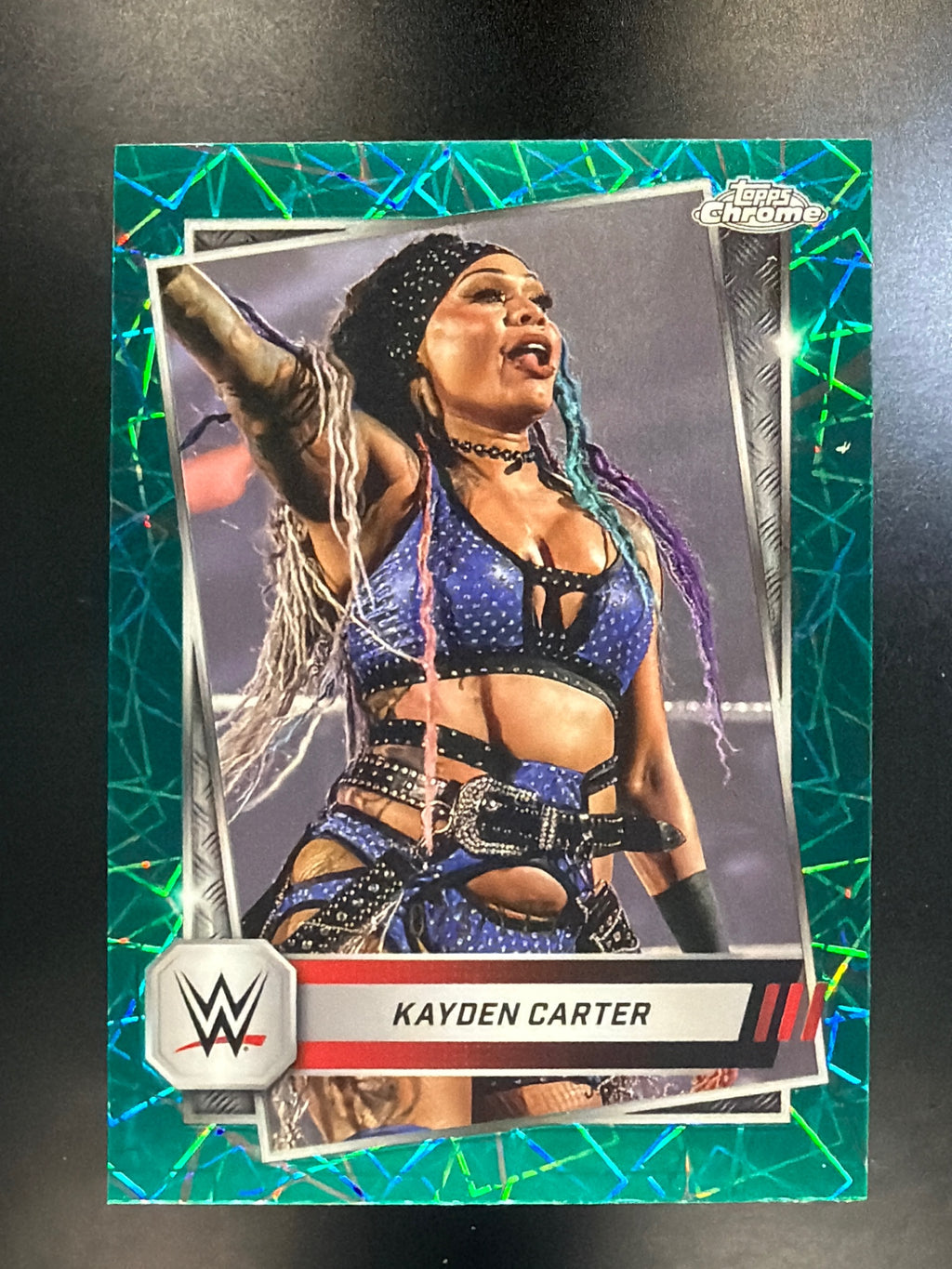 2025 Topps Chrome WWE #186 Kayden Carter Teal Lazer Refractor #/175
