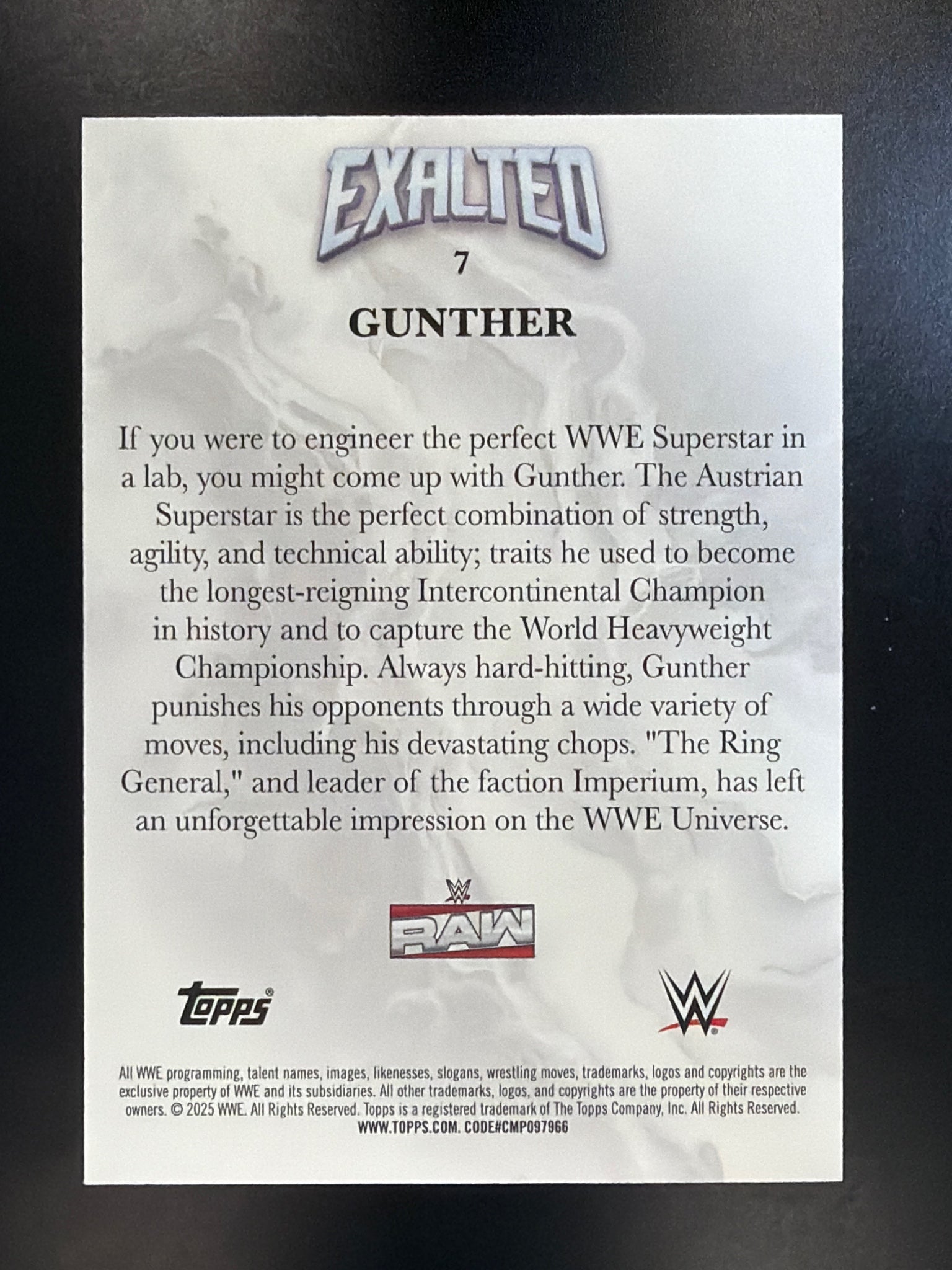 2025 Topps Exalted WWE #7 Gunther