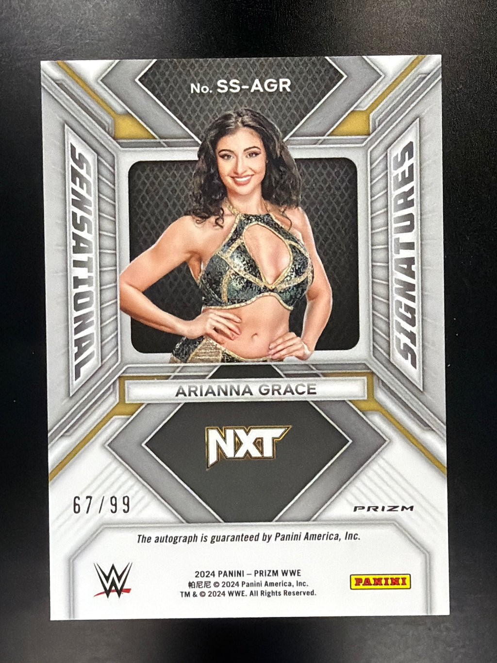 2024 Panini Prizm WWE #SS-AGR Arianna Grace Sensational Signatures Red #/99
