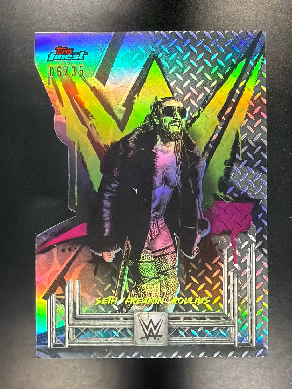 2025 Topps Finest WWE #150 Seth "Freakin" Rollins Die Cut #/35