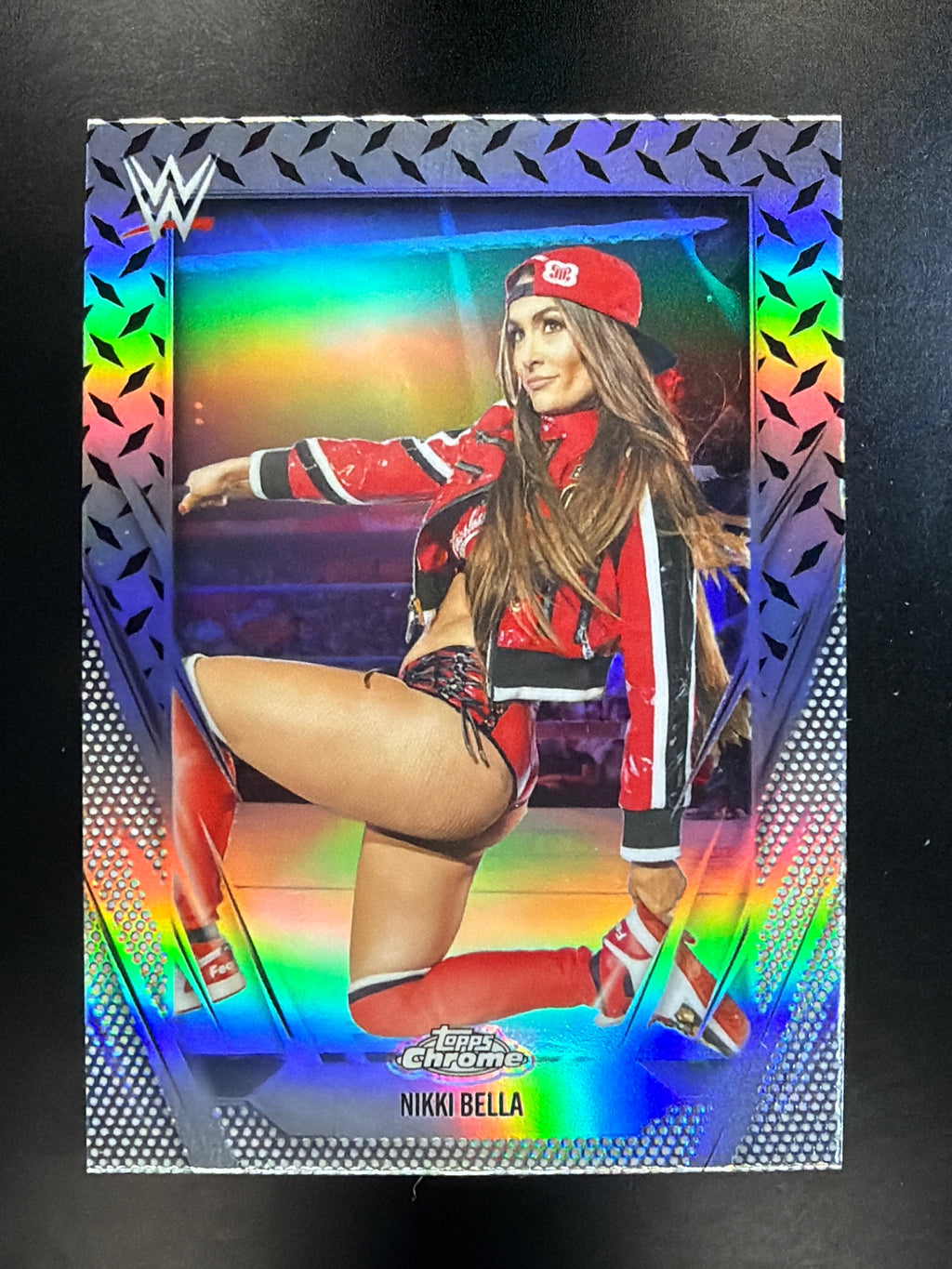 2026 Topps Chrome WWE #194 Nikki Bella Diamond Plate Refractor
