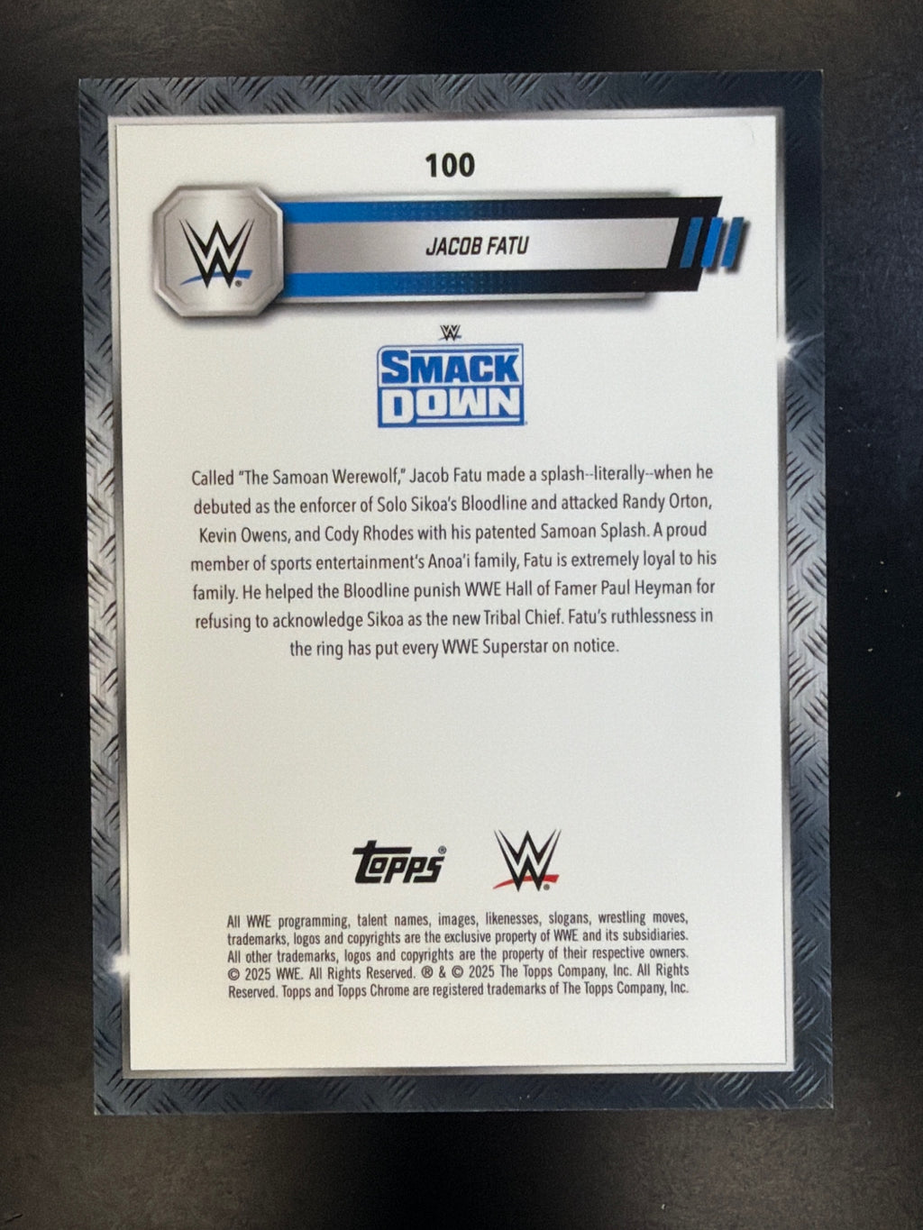 2025 Topps Chrome WWE #100 Jacob Fatu Gold Geometric Refractor #/50 BOOKEND #1