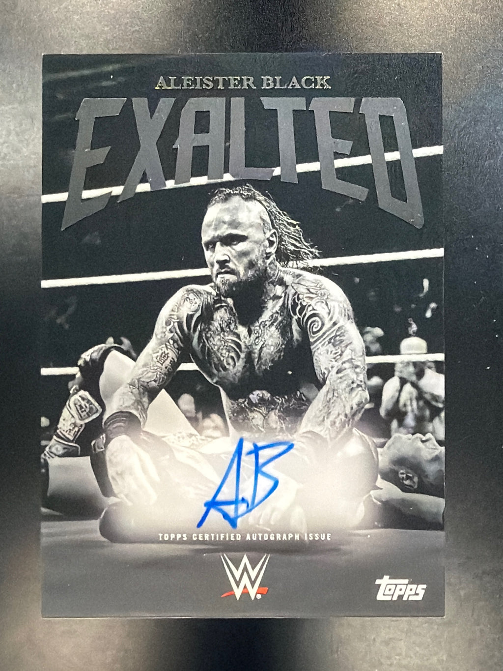 2025 Topps Exalted WWE #BWS-ABK Aleister Black Black and White Signatures