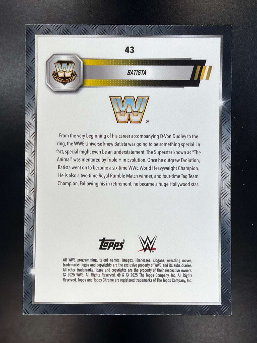 2025 Topps Chrome WWE #43 Batista Speckle Refractor #/249