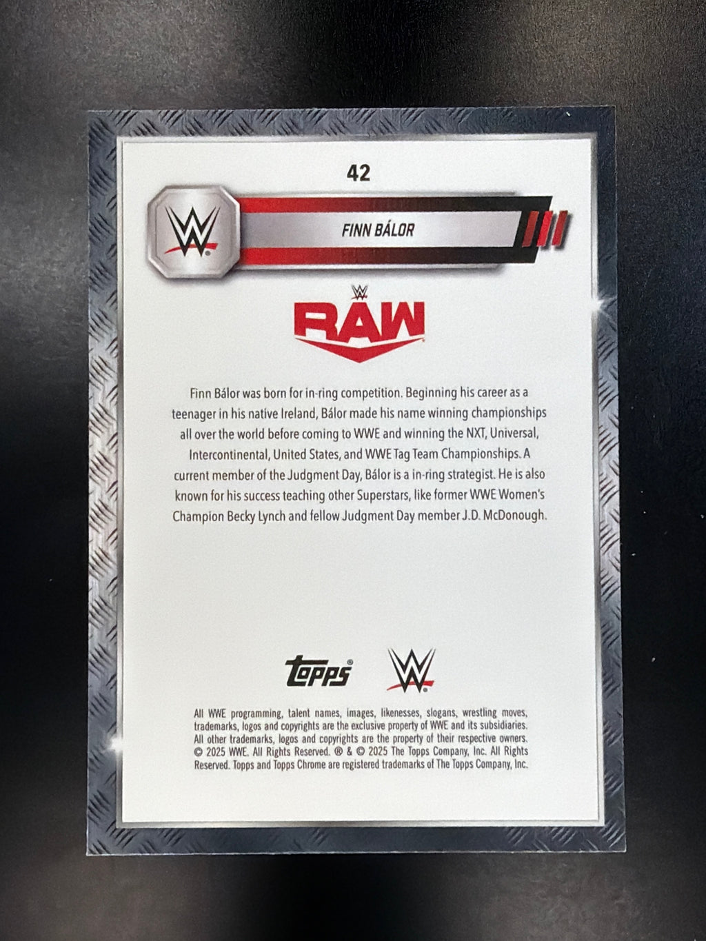 2025 Topps Chrome WWE #42 Finn Bálor Blue Refractor #/150