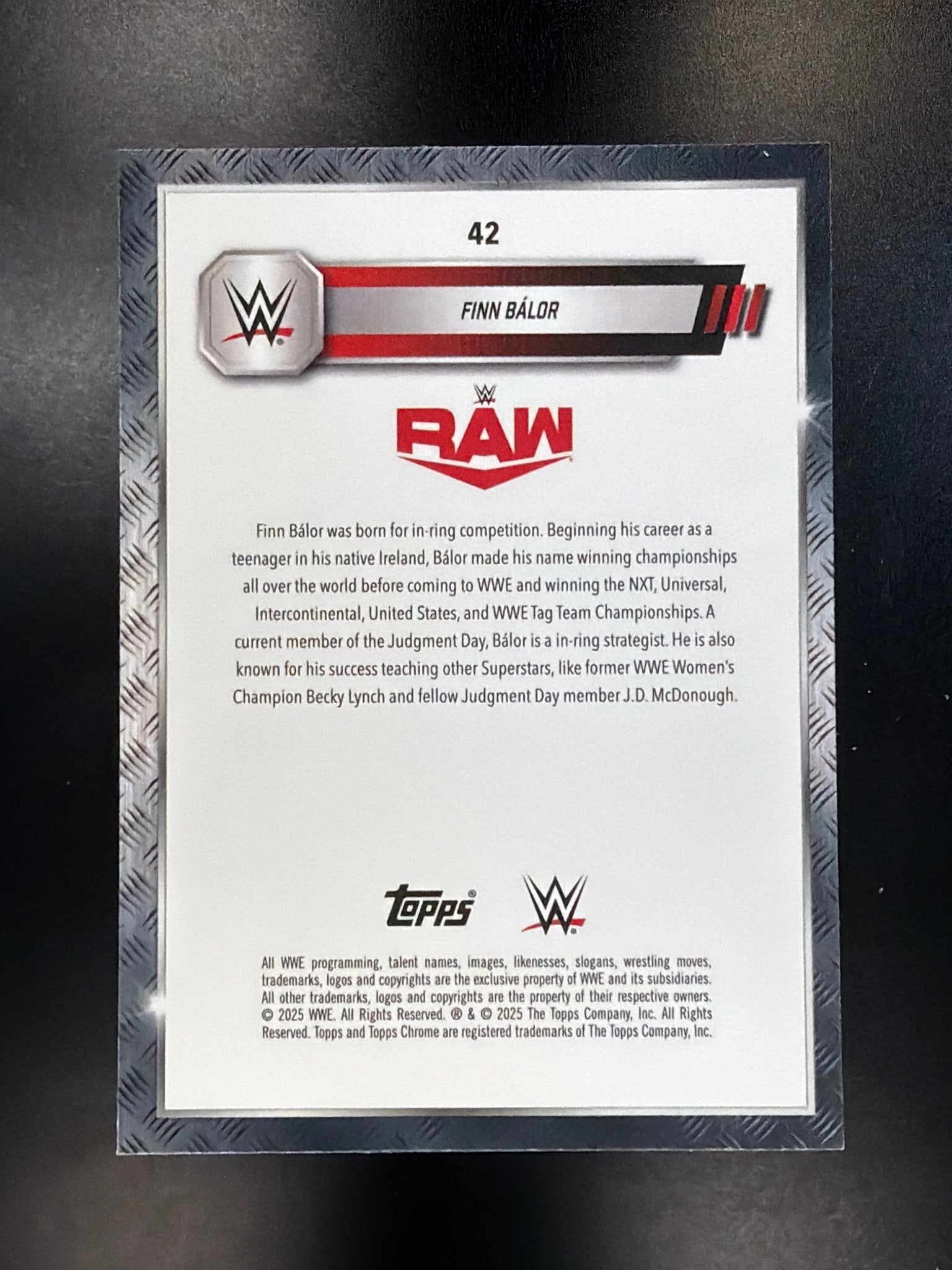 2025 Topps Chrome WWE #42 Finn Bálor Blue Refractor #/150