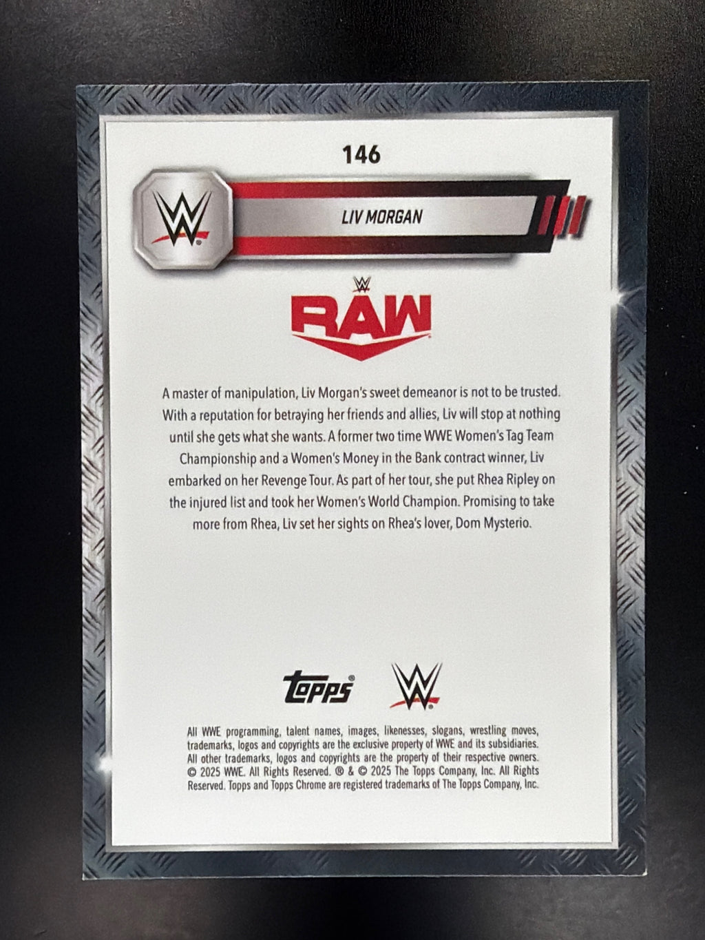 2025 Topps Chrome WWE #146 Liv Morgan Neon Green & Black Refractor