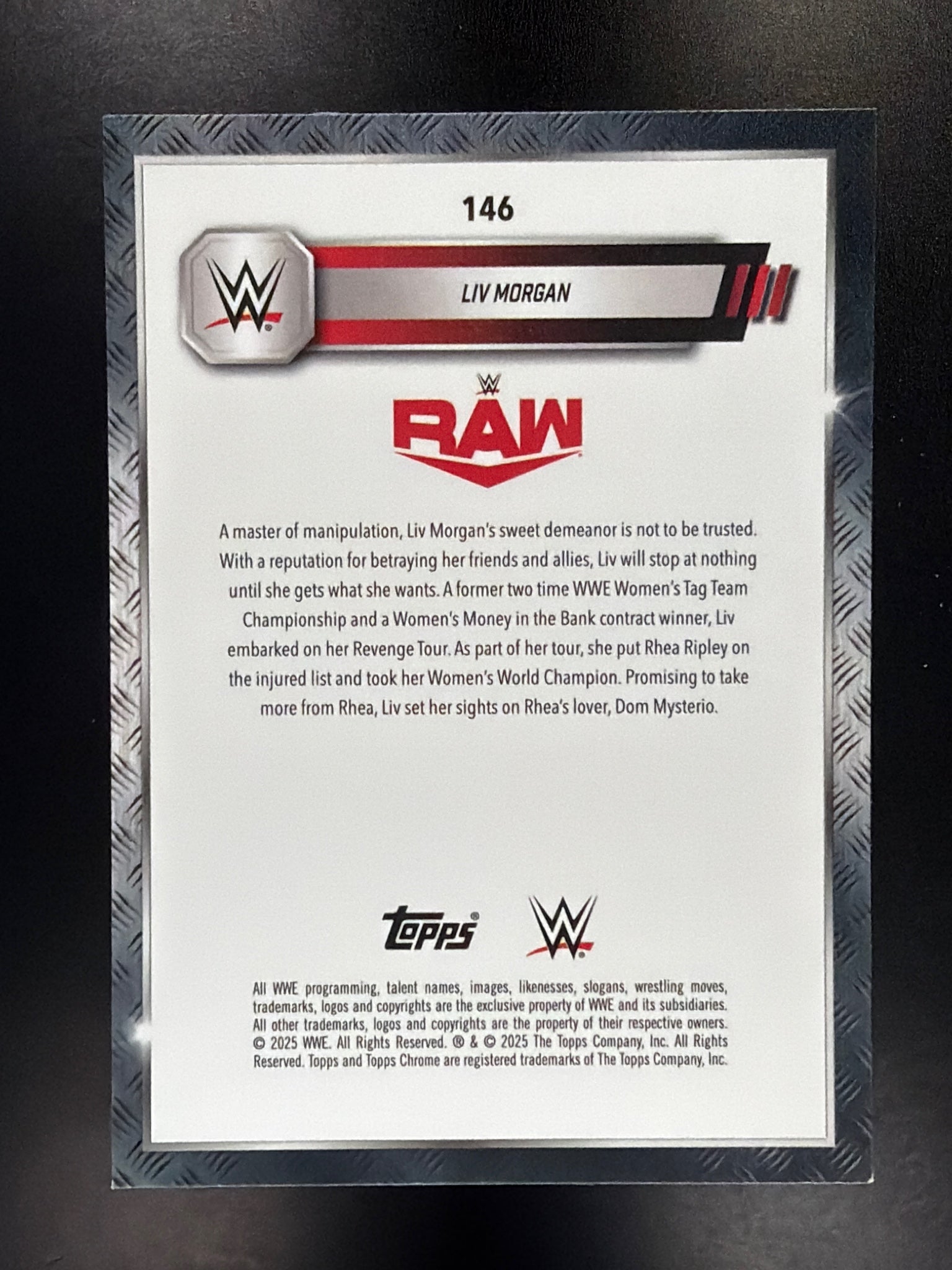 2025 Topps Chrome WWE #146 Liv Morgan Neon Green & Black Refractor