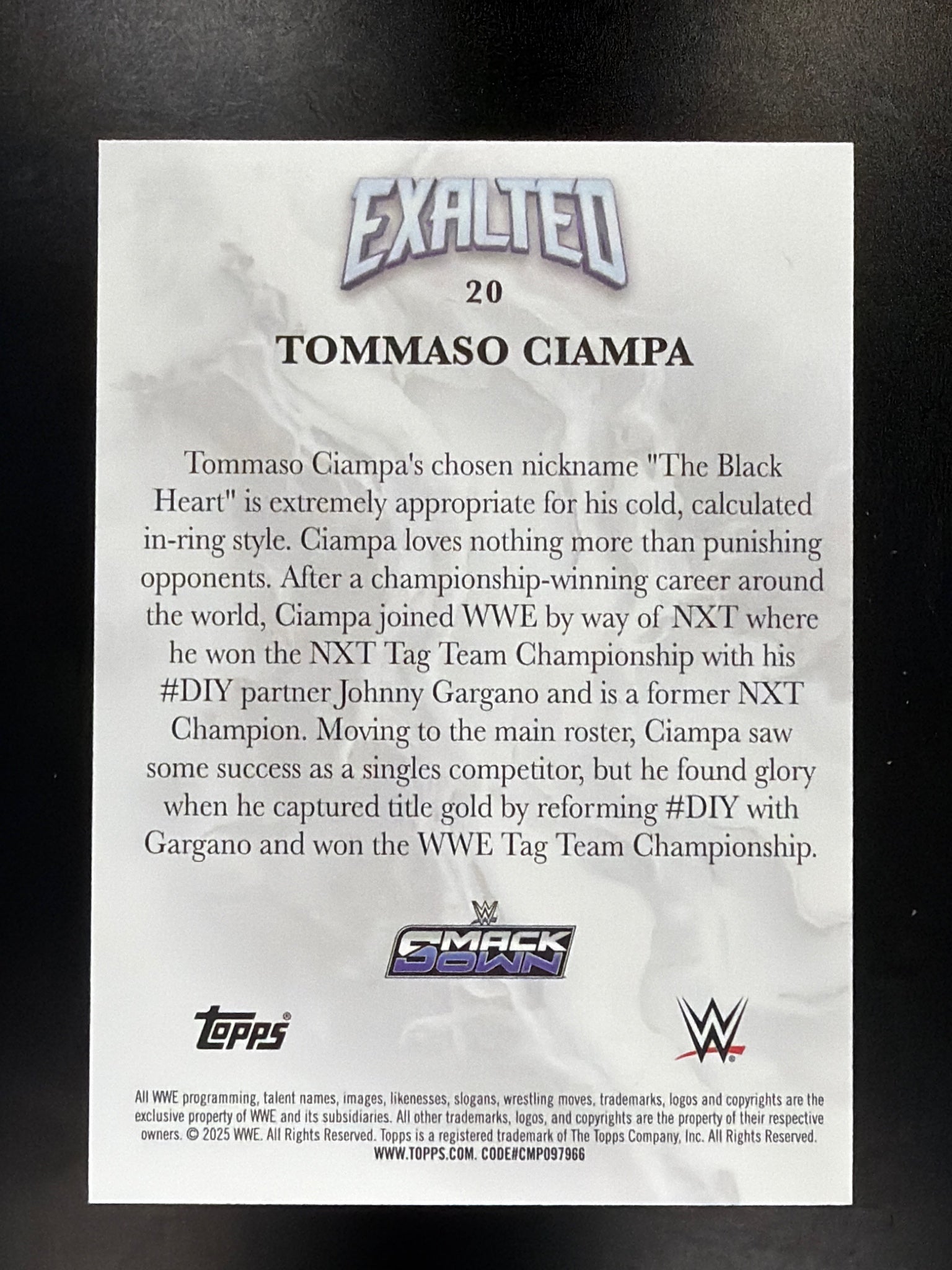 2025 Topps Exalted WWE #20 Tommaso Ciampa Red #/5