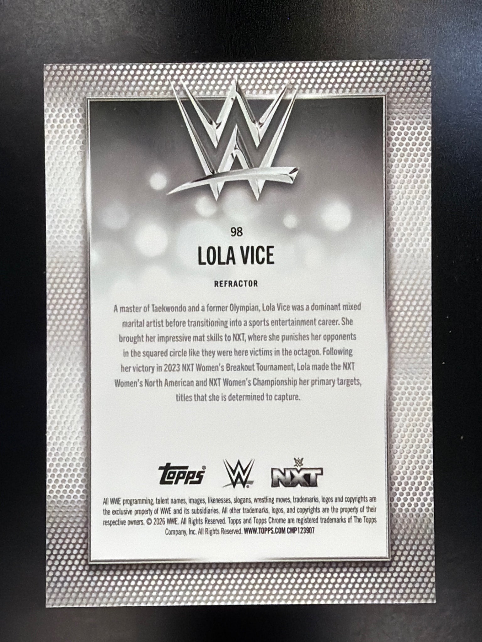 2026 Topps Chrome WWE #98 Lola Vice Refractor