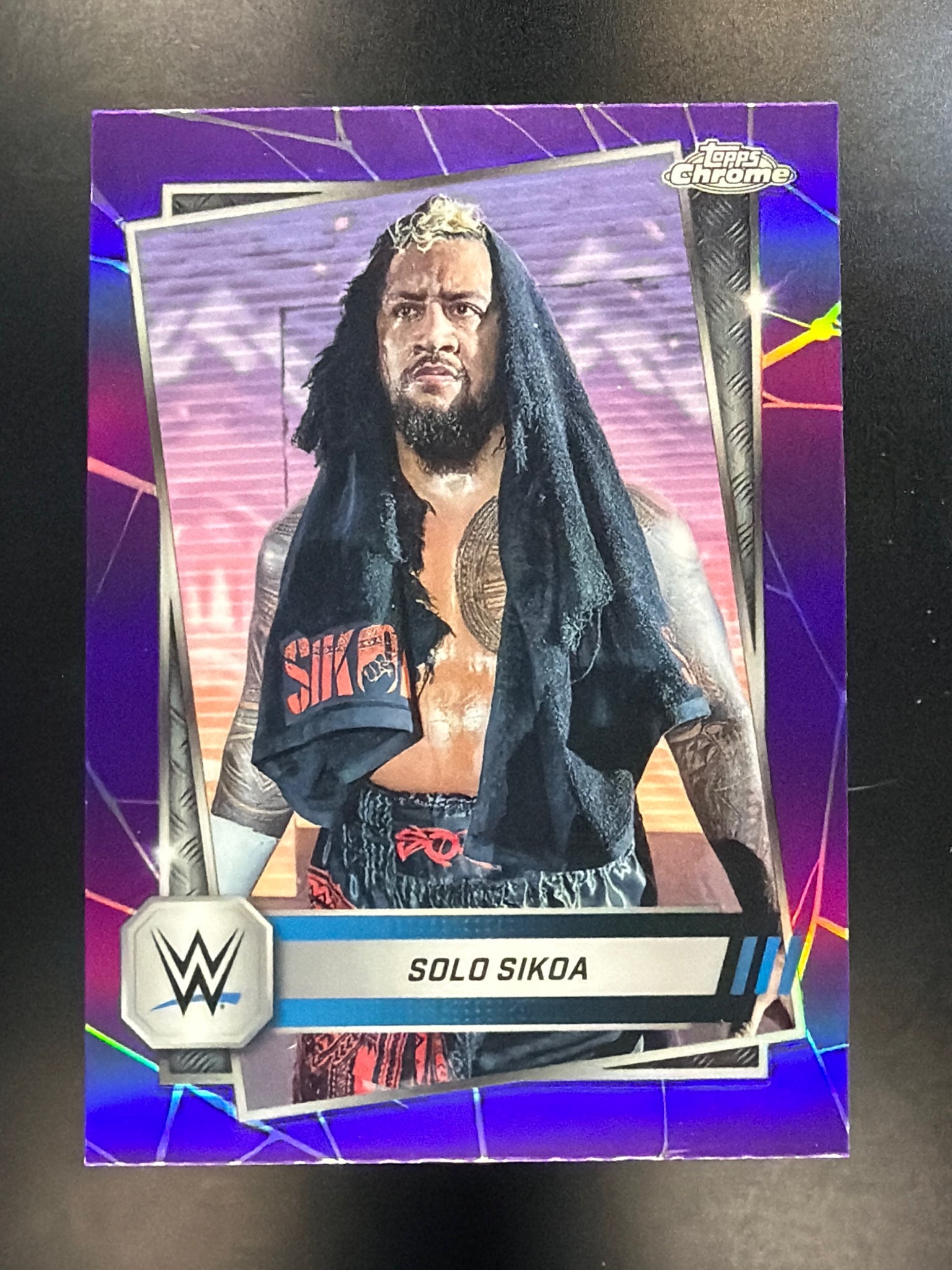 2025 Topps Chrome WWE #17 Solo Sikoa Purple Refractor