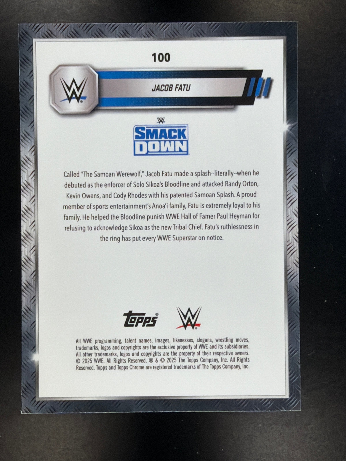 2025 Topps Chrome WWE #100 Jacob Fatu Pink Shimmer Refractor