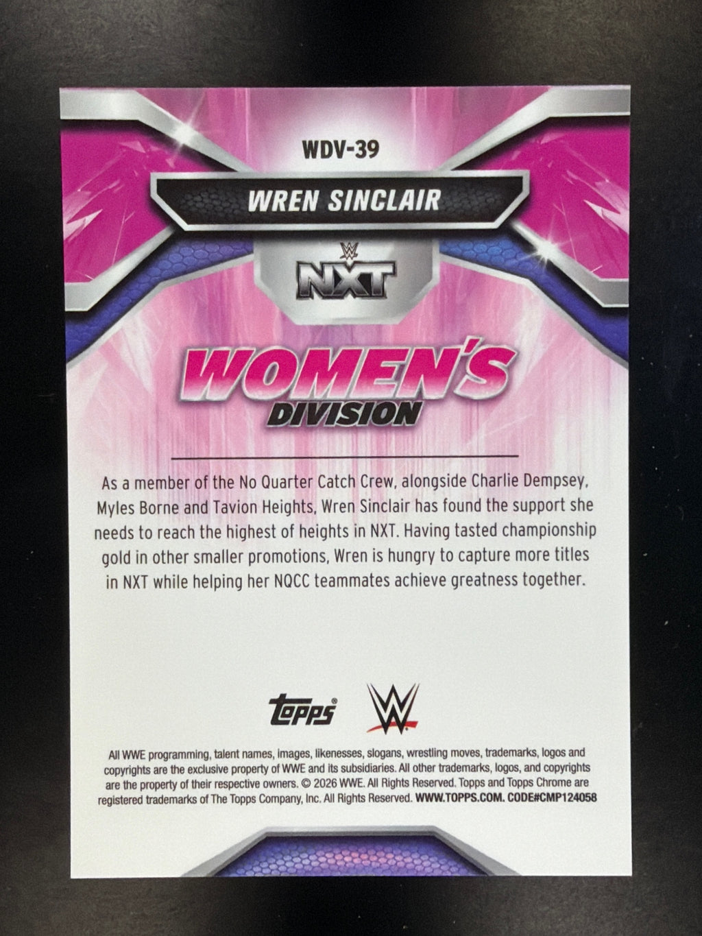 2026 Topps Chrome WWE #WDV-39 Wren Sinclair Women's Division Gold Refractor #/50