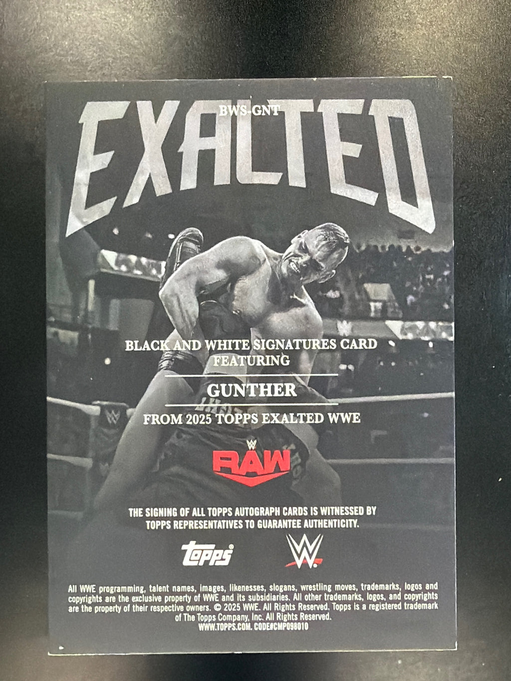 2025 Topps Exalted WWE #BWS-GNT Gunther Black and White Signatures Aqua #/99