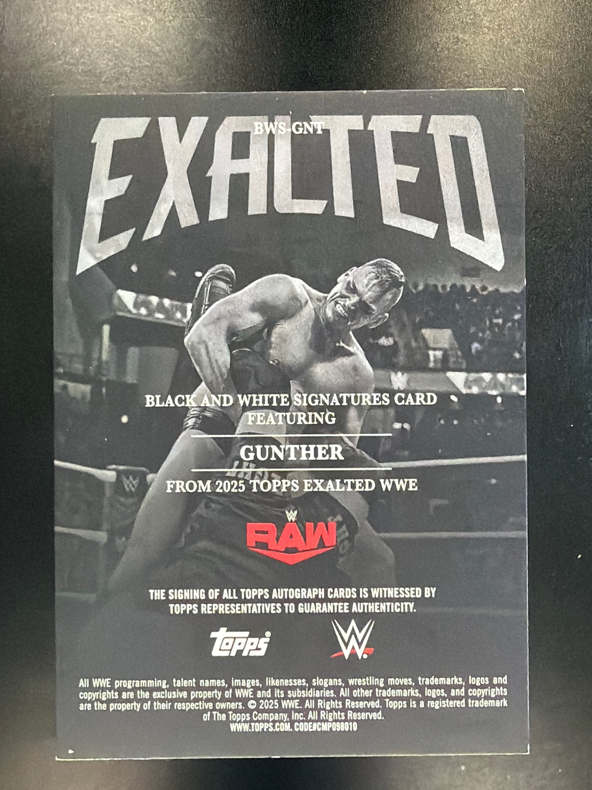 2025 Topps Exalted WWE #BWS-GNT Gunther Black and White Signatures Aqua #/99