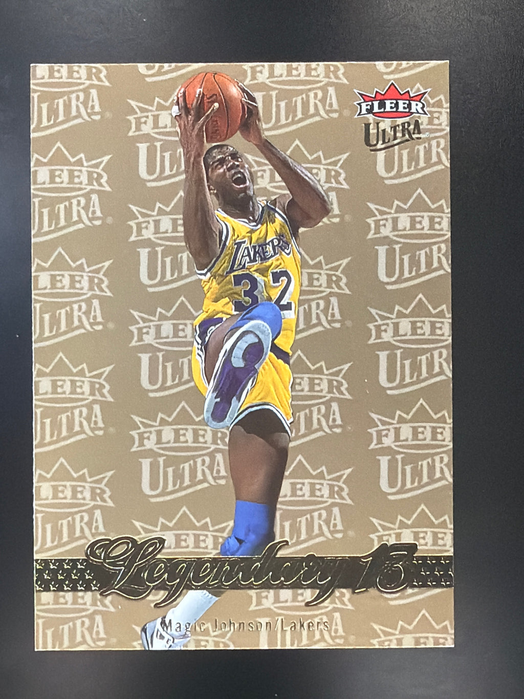 2007-08 Ultra #246 Magic Johnson Gold Medallion