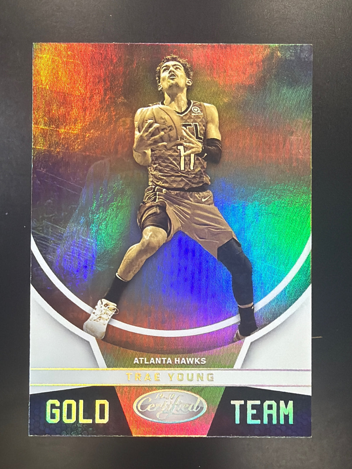 2019-20 Panini Certified #11 Trae Young Gold Team