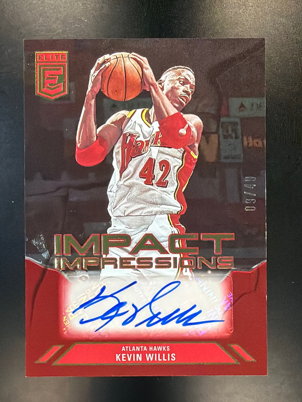 2023-24 Donruss Elite #II-KWA Kevin Willis Impact Impressions Red #/49