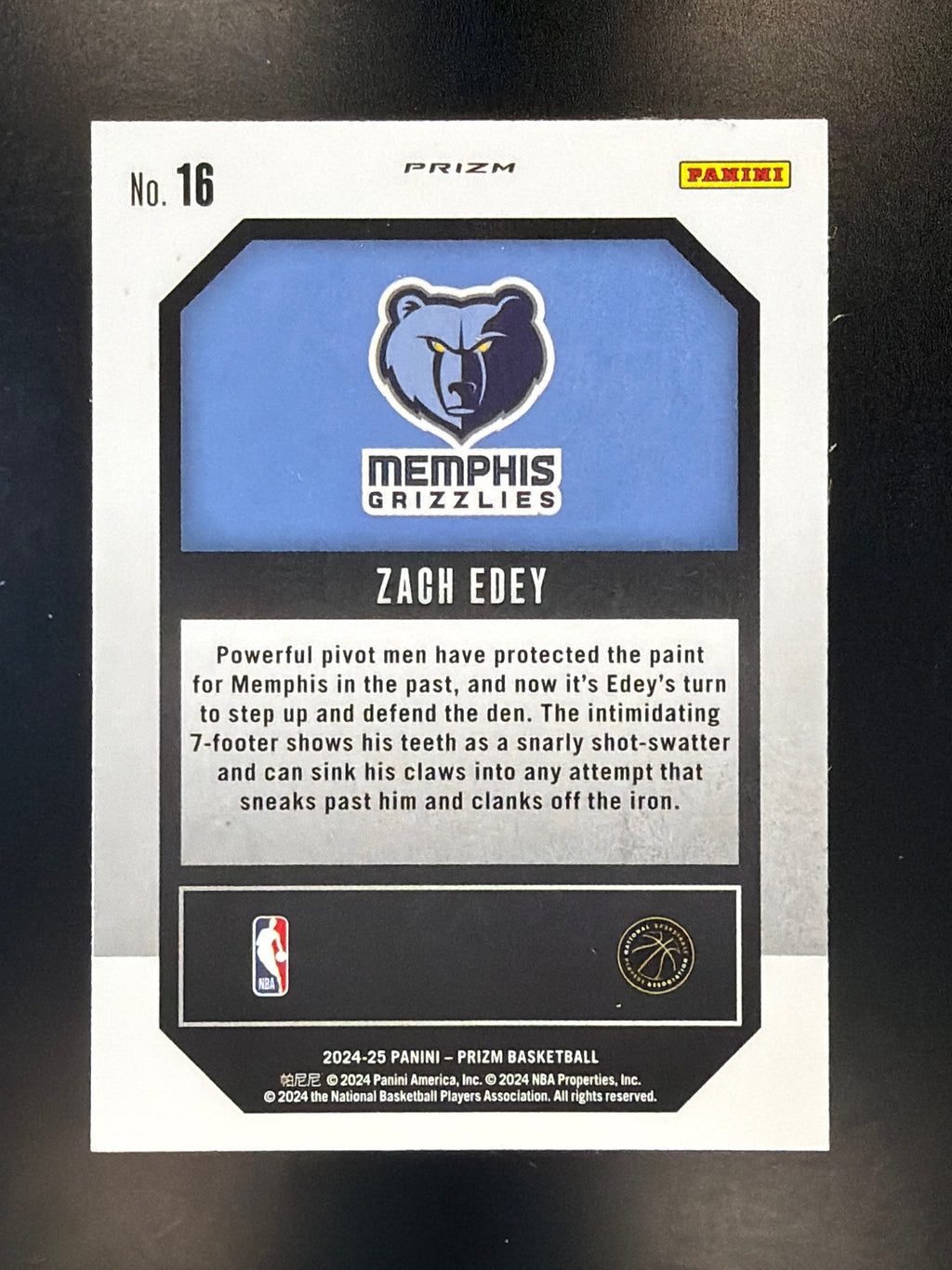 2024-25 Panini Prizm #16 Zach Edey Emergent Prizms Silver