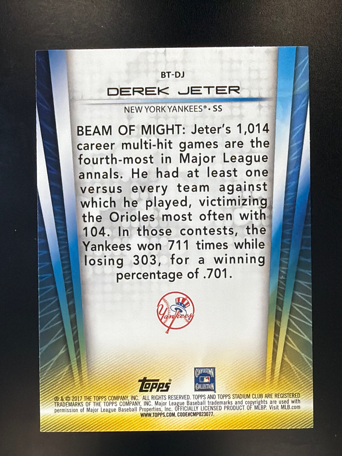 2017 Stadium Club #BT-DJ Derek Jeter Beam Team Gold