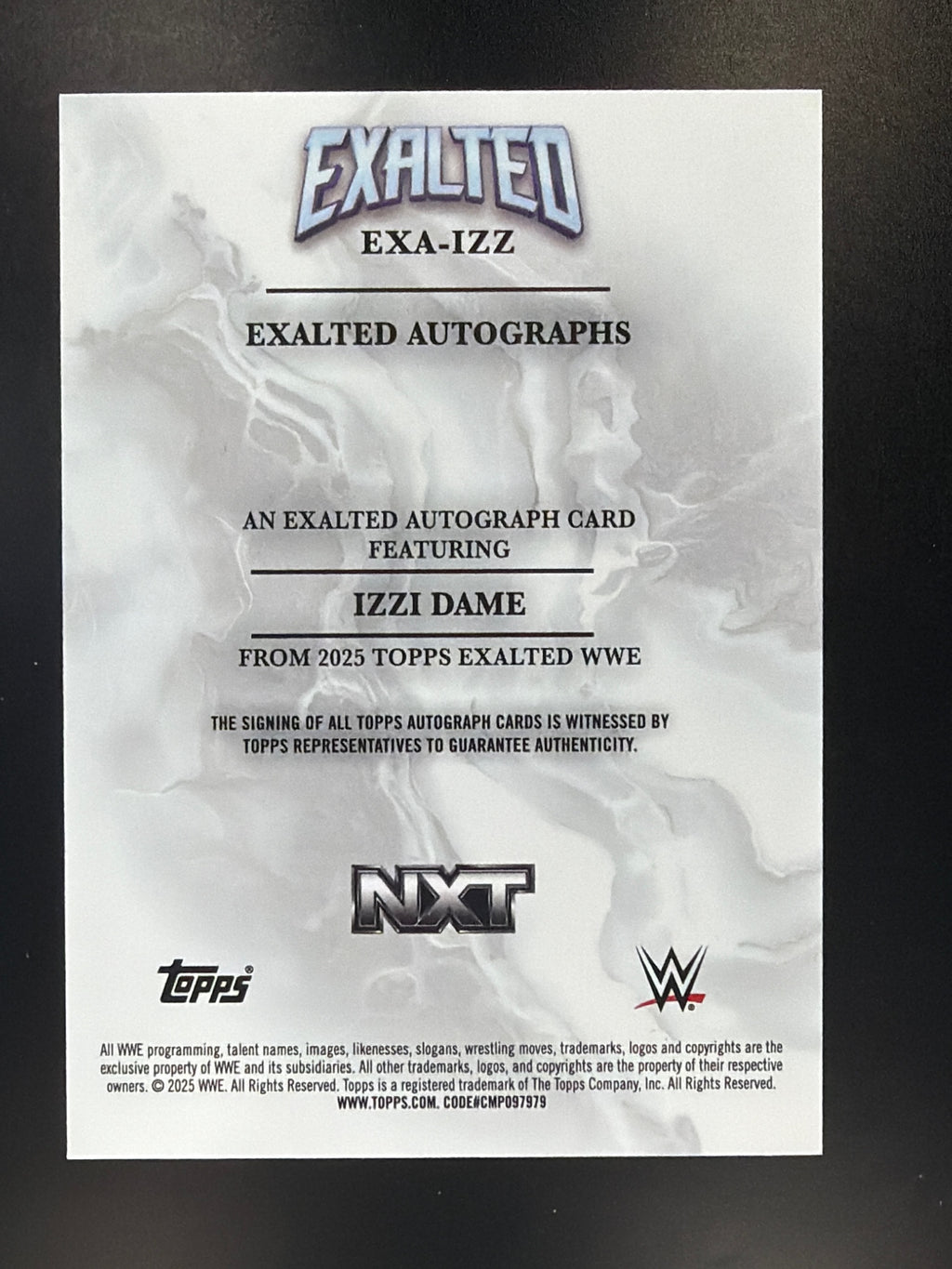 2025 Topps Exalted WWE #EXA-IZZ Izzi Dame Exalted Autographs