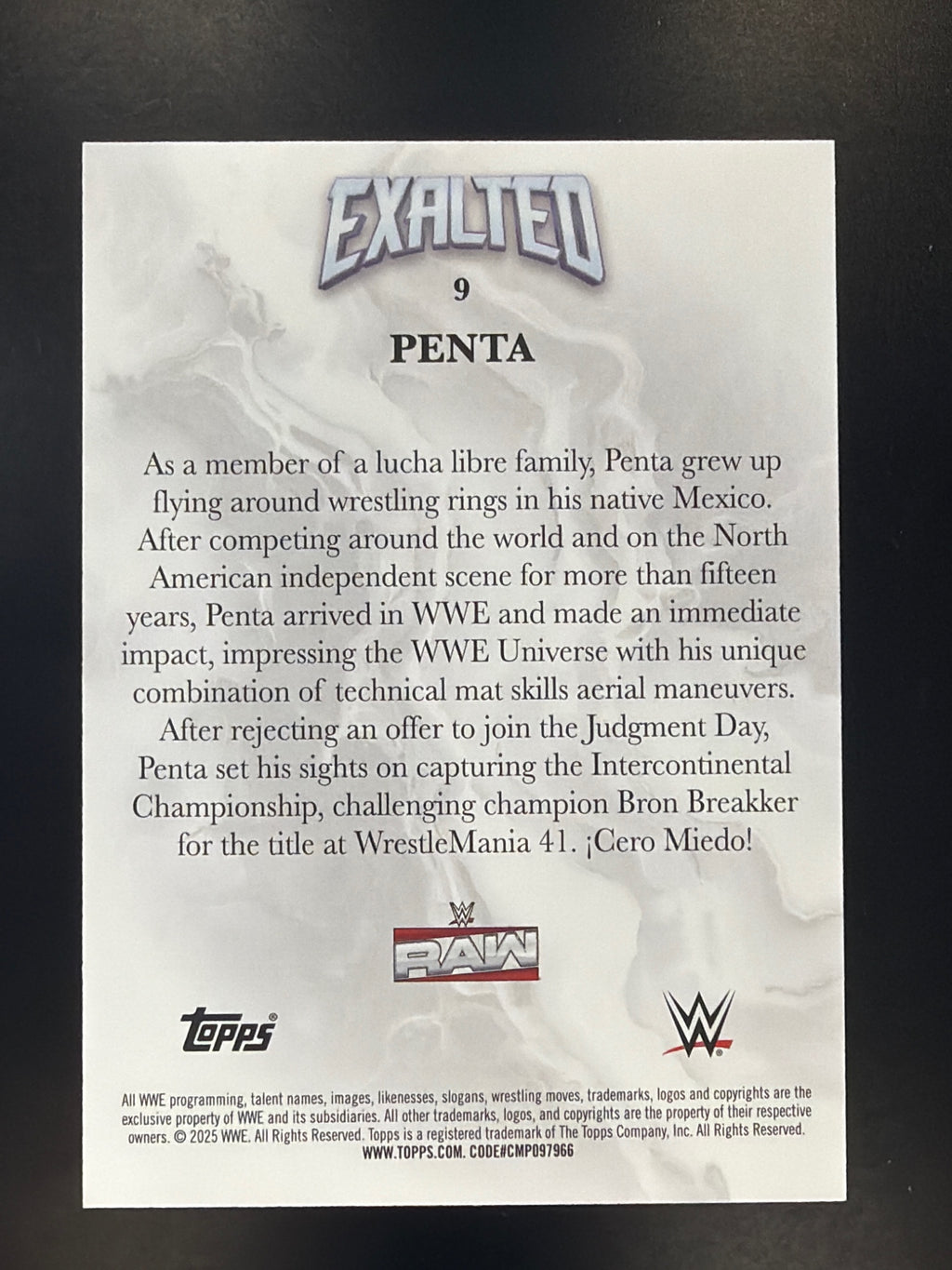2025 Topps Exalted WWE #9 Penta